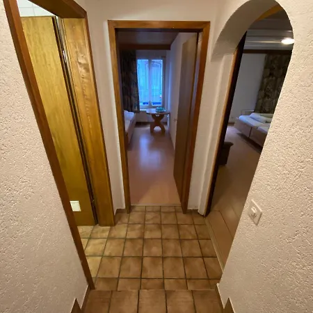 Linda 33 Apartman *